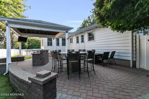 28 Crescent Pl, Matawan, NJ 07747 photo 43