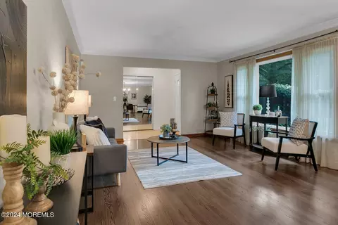 28 Crescent Pl, Matawan, NJ 07747 photo 8