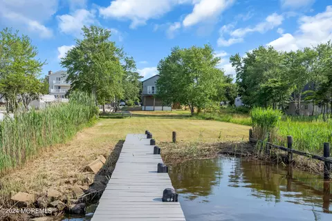 Exterior - 23 Dock Ave, Waretown, NJ 08758 photo 15 of 19