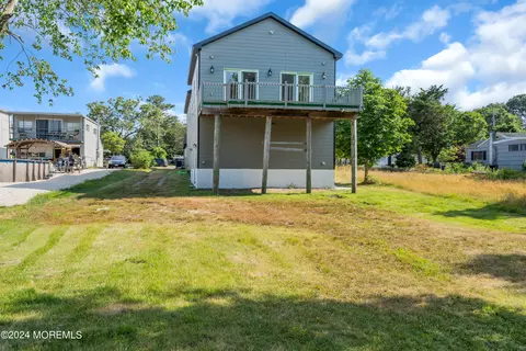 Exterior - 23 Dock Ave, Waretown, NJ 08758 photo 16 of 19