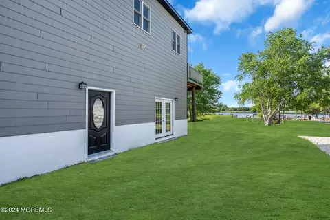 Exterior - 23 Dock Ave, Waretown, NJ 08758 photo 6 of 19