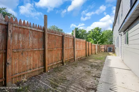 Exterior - 23 Dock Ave, Waretown, NJ 08758 photo 18 of 19