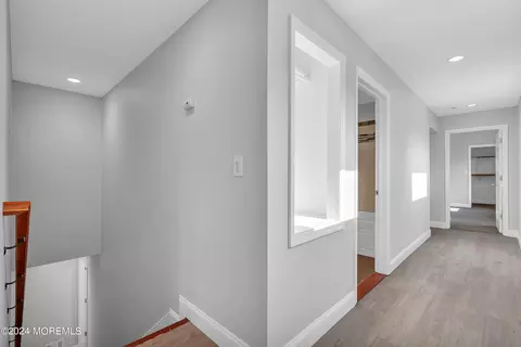 Entry Way - 23 Dock Ave, Waretown, NJ 08758 photo 10 of 10
