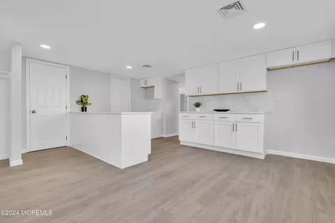 Entry Way - 23 Dock Ave, Waretown, NJ 08758 photo 2 of 10