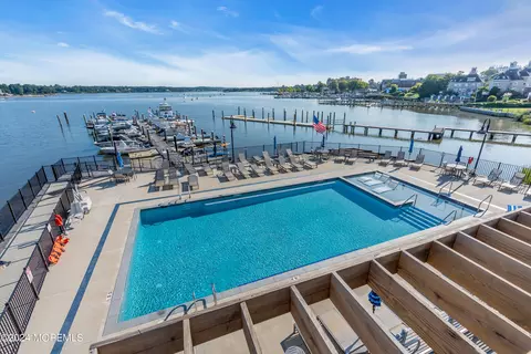 28 Riverside Ave #5M, Red Bank, NJ 07701