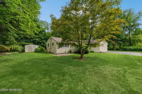 Exterior - 129 Cottrell Rd, Matawan, NJ 07747 photo 4 of 5