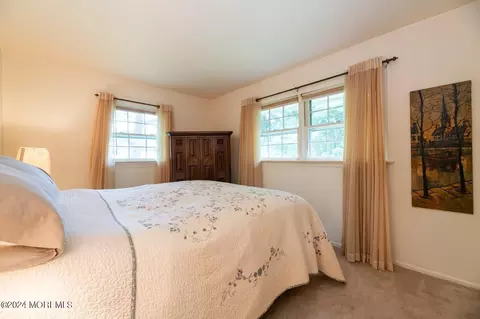 Bedroom - 129 Cottrell Rd, Matawan, NJ 07747 photo 1 of 4