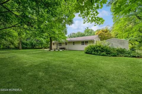 Exterior - 129 Cottrell Rd, Matawan, NJ 07747 photo 2 of 5