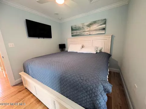 Bedroom - 32 E Surf Way, Lavallette, NJ 08735 photo 3 of 7