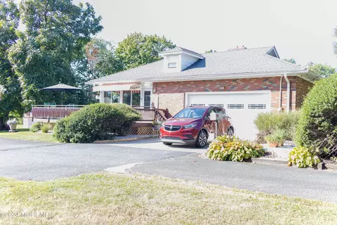 183 Cliffwood Ave, Cliffwood, NJ 07721