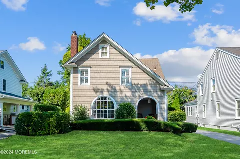 405 Philadelphia Blvd, Sea Girt, NJ 08750