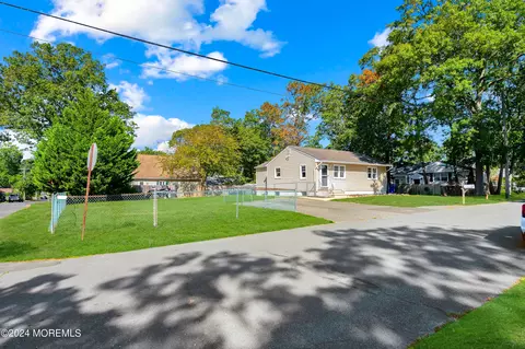508 Magnolia Ave, Brick, NJ 08723