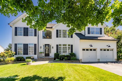 328 Leeward Rd, Manahawkin, NJ 08050