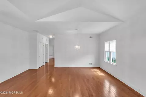 28 Avalon Way, Waretown, NJ 08758 photo 8