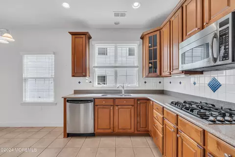 28 Avalon Way, Waretown, NJ 08758 photo 11