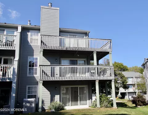 310 Spinnaker Way, Neptune City, NJ 07753