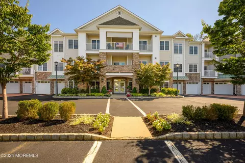 1105 Falston Cir #1105, Old Bridge, NJ 08857