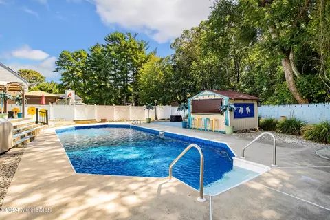 Exterior - 121 Atrium Dr, Brick, NJ 08723 photo 13 of 14