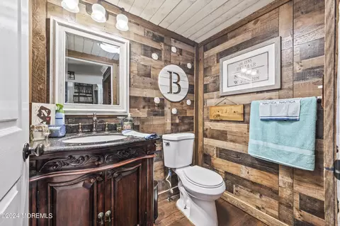 Bath - 121 Atrium Dr, Brick, NJ 08723 photo 1 of 4