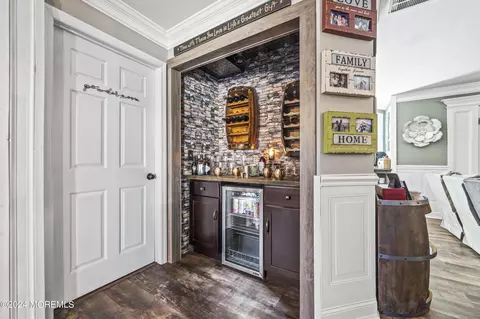 Entry Way - 121 Atrium Dr, Brick, NJ 08723 photo 5 of 8
