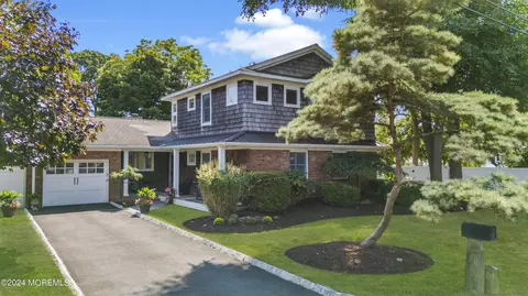 2010 Grasing Ter, Point Pleasant, NJ 08742