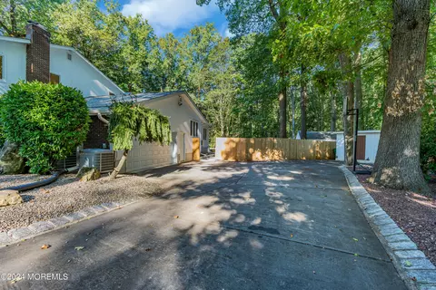 Exterior - 15 Deer Path, Holmdel, NJ 07733 photo 3 of 10