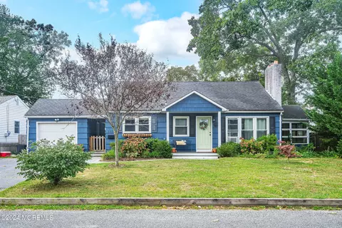 2230 Kilkare Pkwy, Point Pleasant, NJ 08742