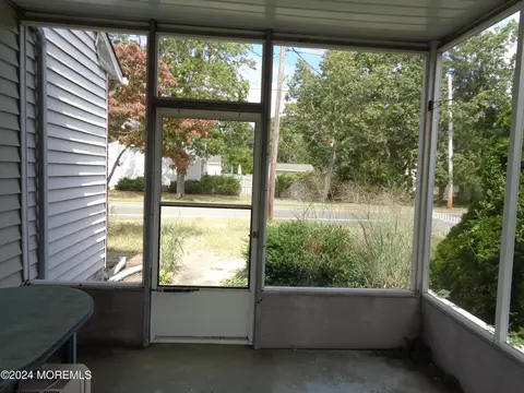 401 Springfield Ave, Pine Beach, NJ 08741 photo 21