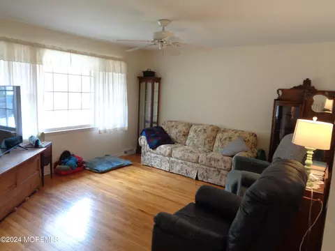 401 Springfield Ave, Pine Beach, NJ 08741 photo 12