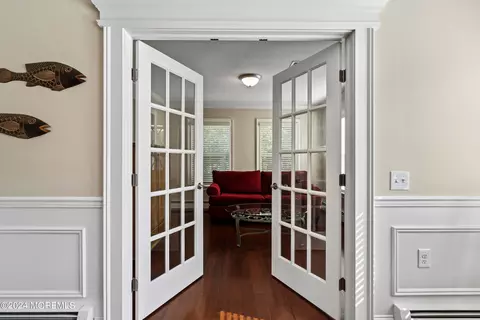 Entry Way - 4 Lagos Ct, Berkeley, NJ 08721 photo 1 of 1