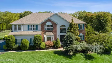 8 Nolan Dr, Millstone, NJ 08510