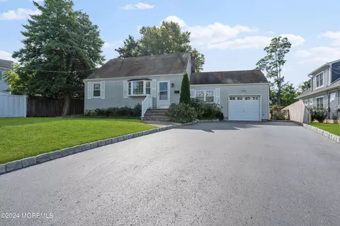 30 Laurel St, West Long Branch, NJ 07764
