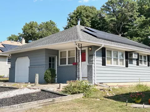 1849 Mount Juliano Ln, Toms River, NJ 08753