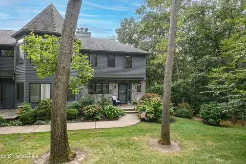 291 E Highland Ave, Atlantic Highlands, NJ 07716