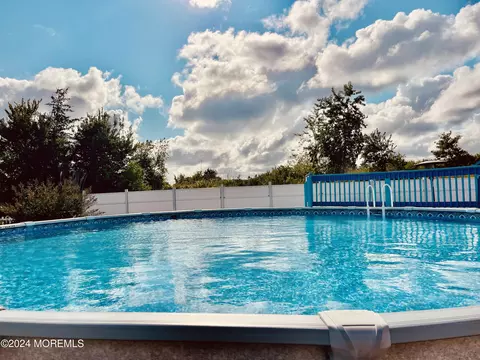 Exterior - 746 S River Dr, Forked River, NJ 08731 photo 8 of 25