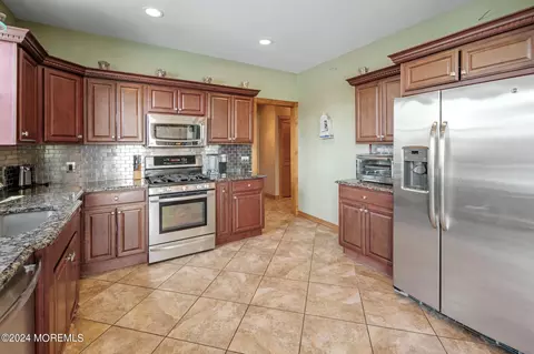 Kitchen - 746 S River Dr, Forked River, NJ 08731 photo 3 of 6