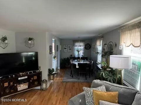 317-325 Bath Ave #20, Long Branch, NJ 07740
