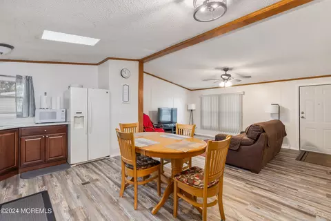 316 Kenwood Ct, Whiting, NJ 08759