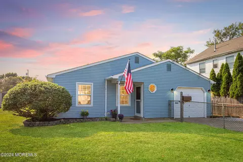 779 Monmouth Pkwy, North Middletown, NJ 07748