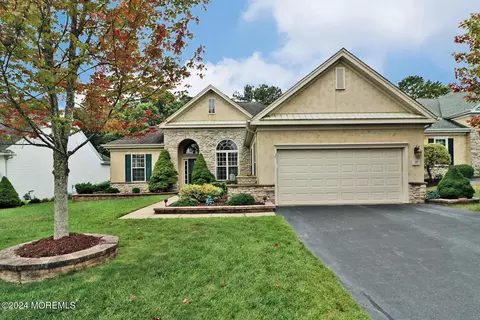 20 Mission Way, Barnegat, NJ 08005