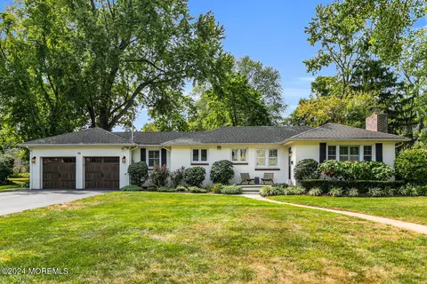 36 Glenmary Ave, Red Bank, NJ 07701