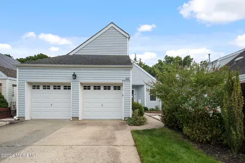 103 Deerfield Dr, Manahawkin, NJ 08050