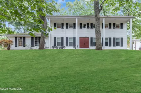 1501 Arboretum Pkwy, Lakewood, NJ 08701