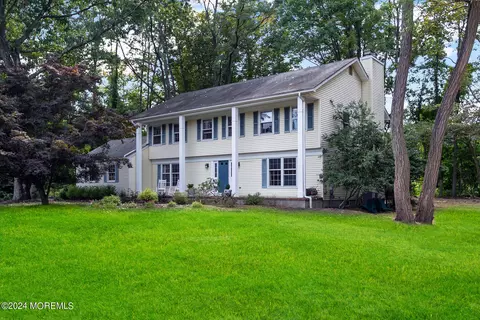 821 Lovett Rd, Colts Neck, NJ 07722