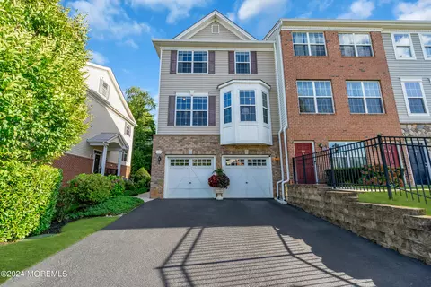 158 Yale Blvd, Shrewsbury, NJ 07702