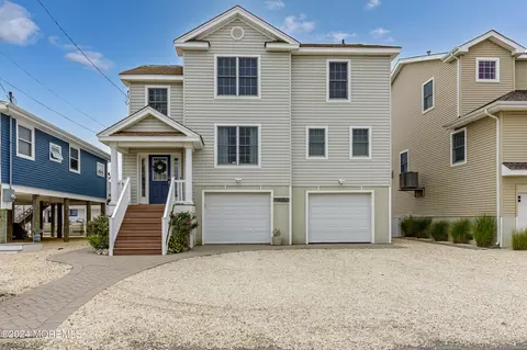 1387 Paul Blvd, Beach Haven West, NJ 08050