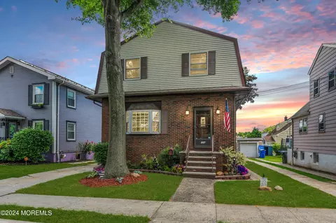 126 Pennsylvania Ave, Hopelawn, NJ 08861