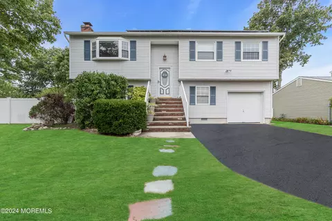 332 Emberly Rd, Brick, NJ 08723 photo 4