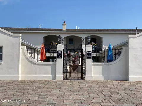 101 Trenton Ave UNIT 1, Point Pleasant Beach, NJ 08742