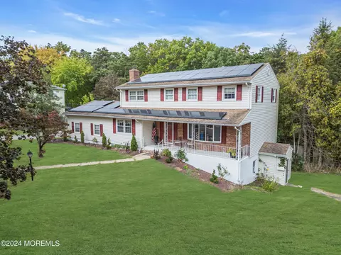 151 Cardinal Dr, Toms River, NJ 08755